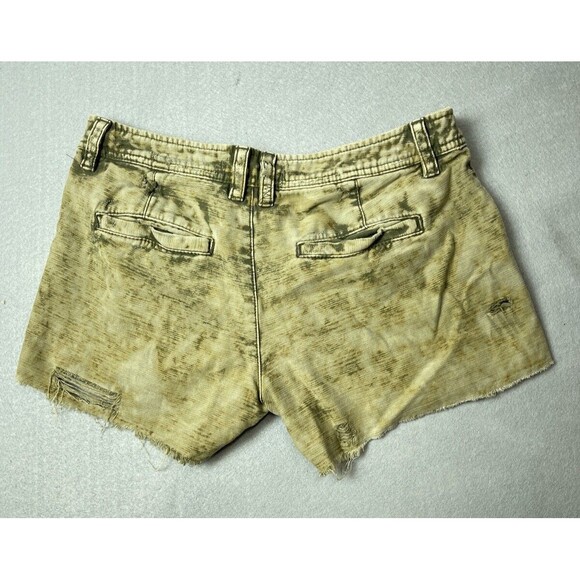 Free People Shorts Women's 0 Jeans Distressed Cut Off Acid Wash Grunge Waist 28 - Picture 11 of 11